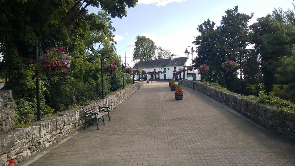 Doonard Manor B&B Craughwell Exteriér fotografie